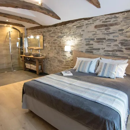 Des Esperelles * Saint-Privat-de-Vallongue